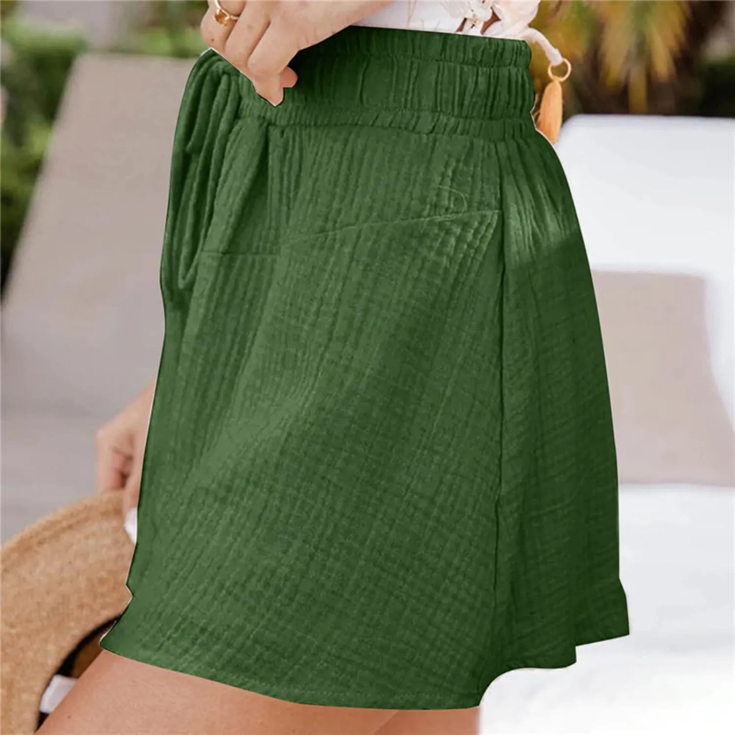 Women's Green Solid Cotton Linen Bermuda Shorts